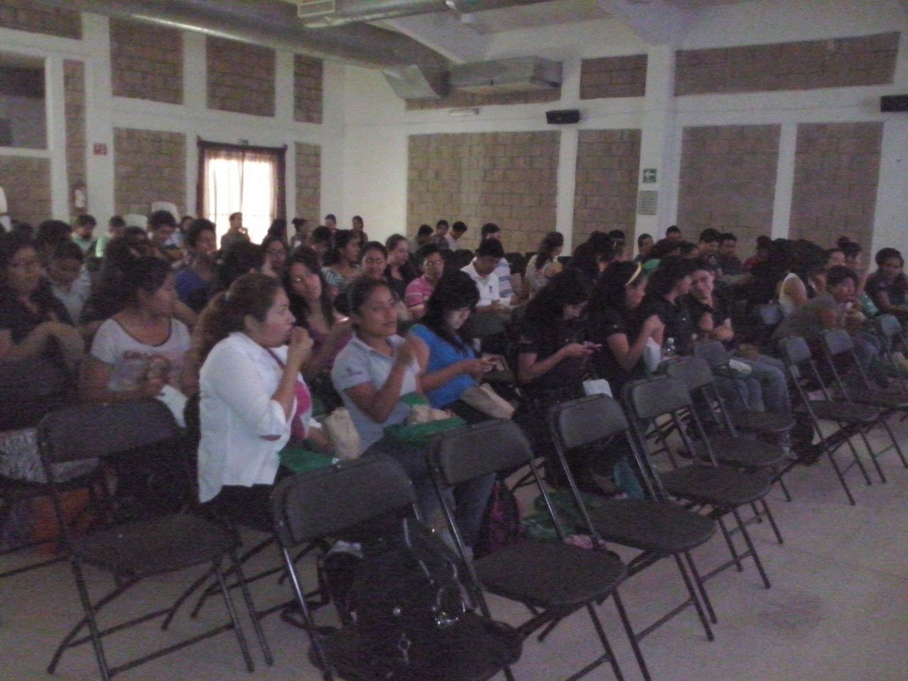 cine debate tuxla 0315-01.jpg